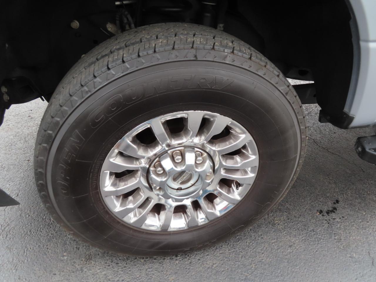 Ford Super Duty F-250 SRW XLT 4WD Crew Cab 6.75' Box 2021