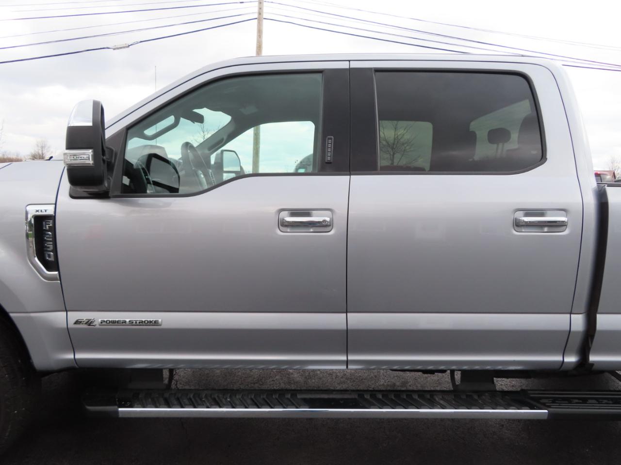 Ford Super Duty F-250 SRW XLT 4WD Crew Cab 6.75' Box 2021