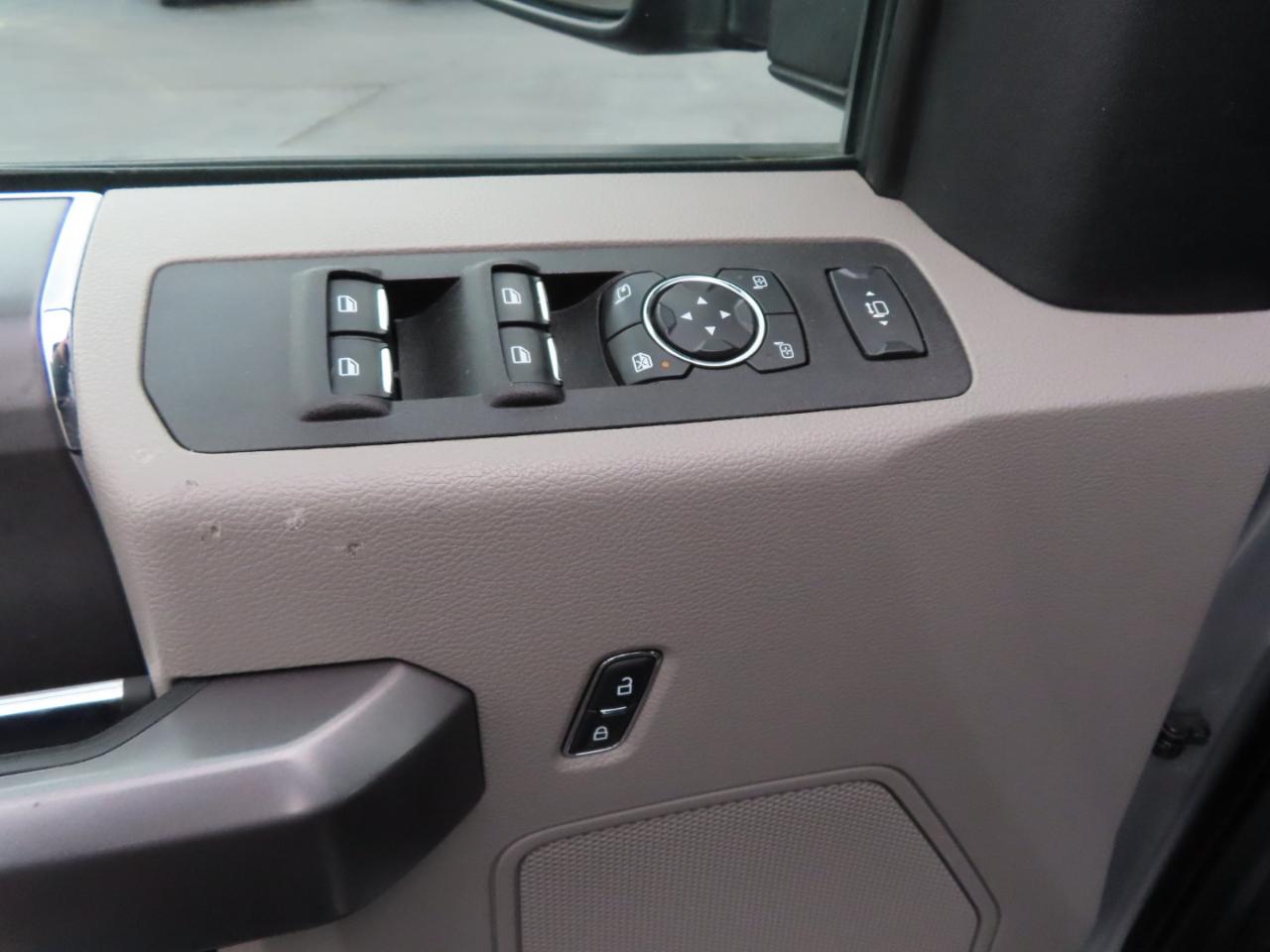 Ford Super Duty F-250 SRW XLT 4WD Crew Cab 6.75' Box 2021