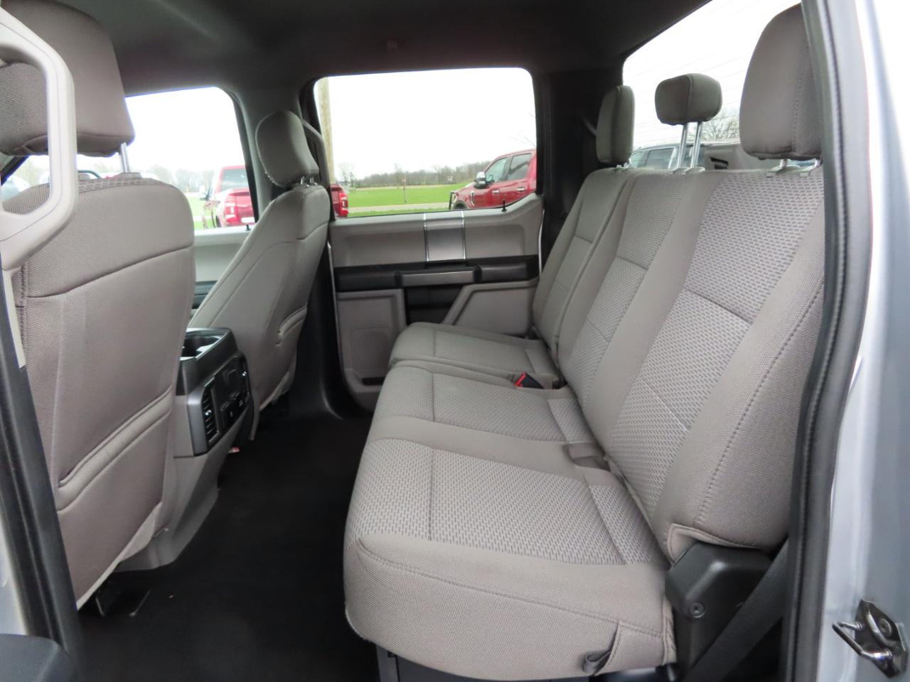 Ford Super Duty F-250 SRW XLT 4WD Crew Cab 6.75' Box 2021