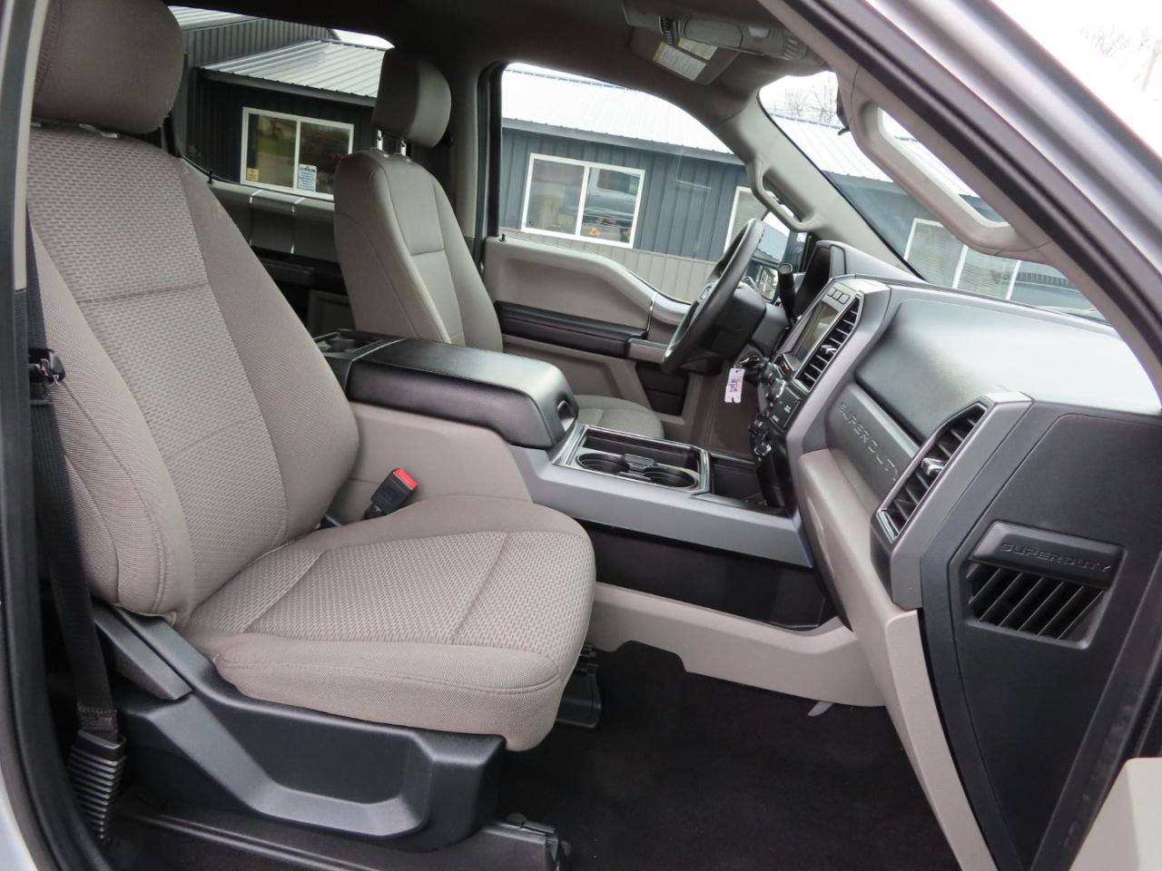 Ford Super Duty F-250 SRW XLT 4WD Crew Cab 6.75' Box 2021