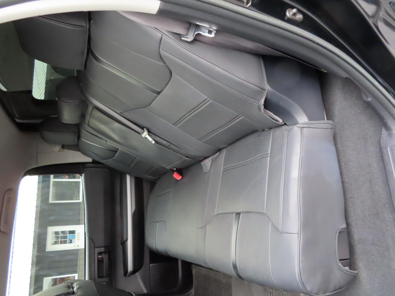 Toyota Tundra 4WD Truck CrewMax 5.7L FFV V8 6-Spd AT SR5 (Natl) 2016