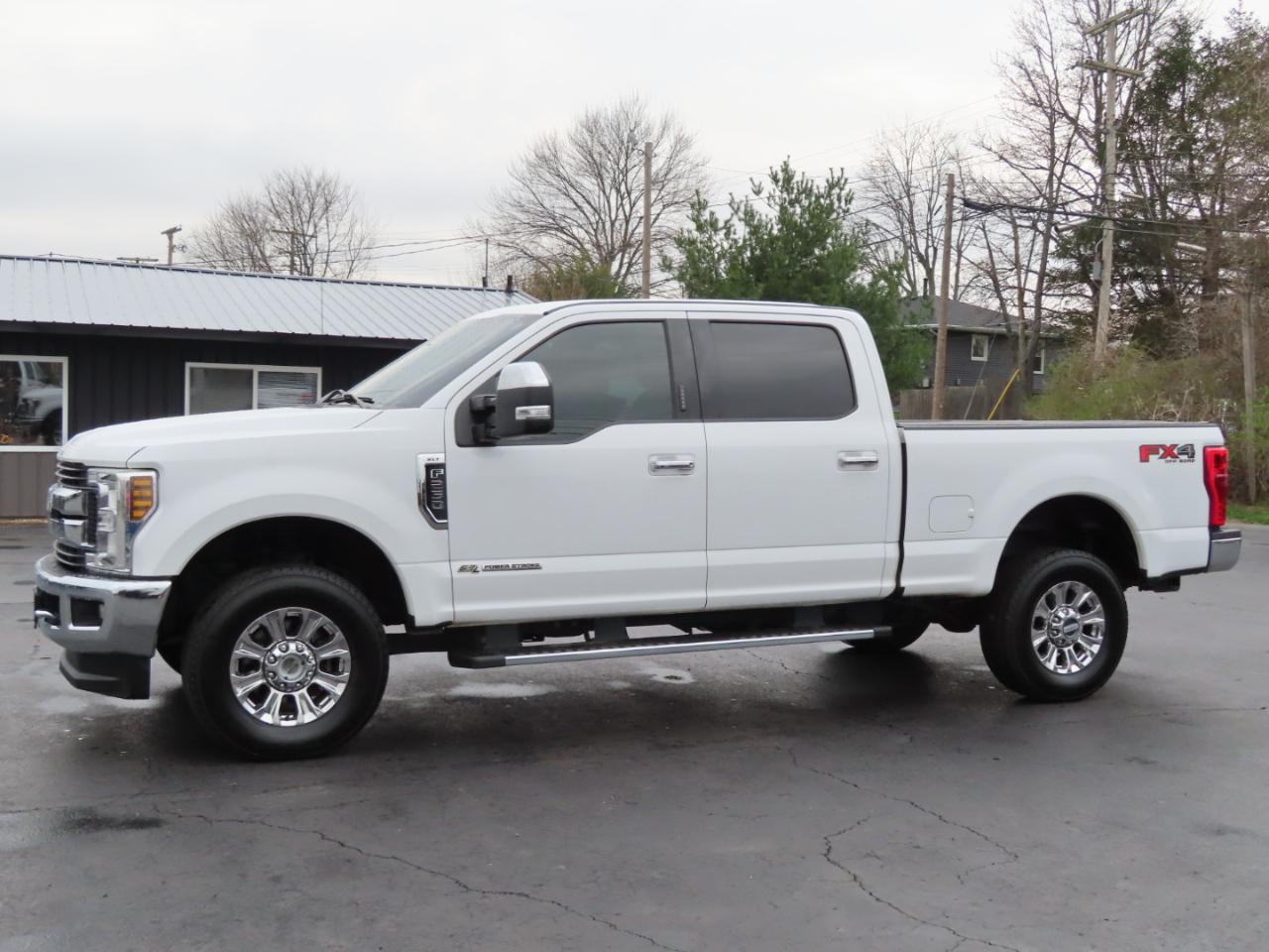 Ford Super Duty F-250 SRW XLT 4WD Crew Cab 6.75' Box 2018