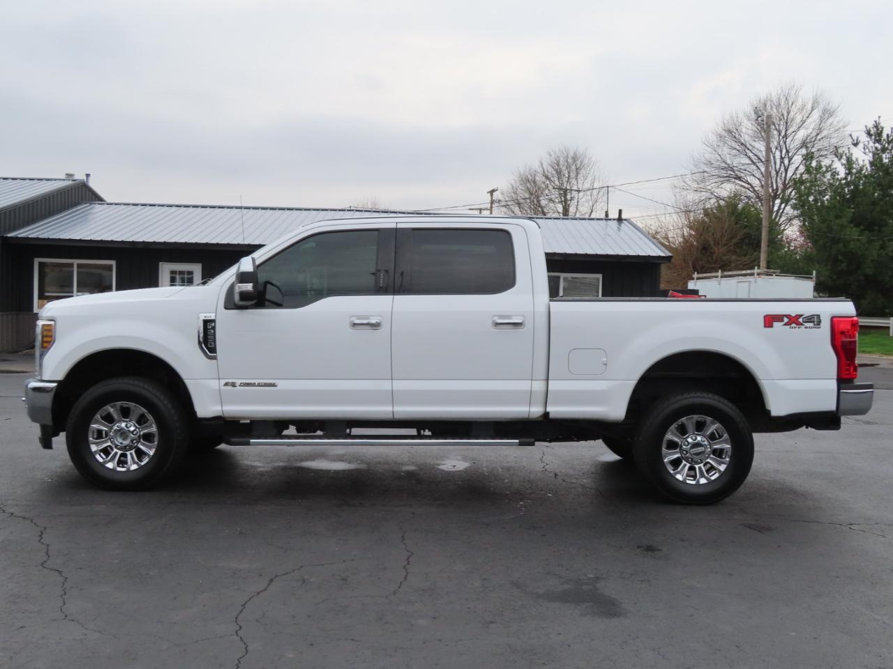 Ford Super Duty F-250 SRW XLT 4WD Crew Cab 6.75' Box 2018