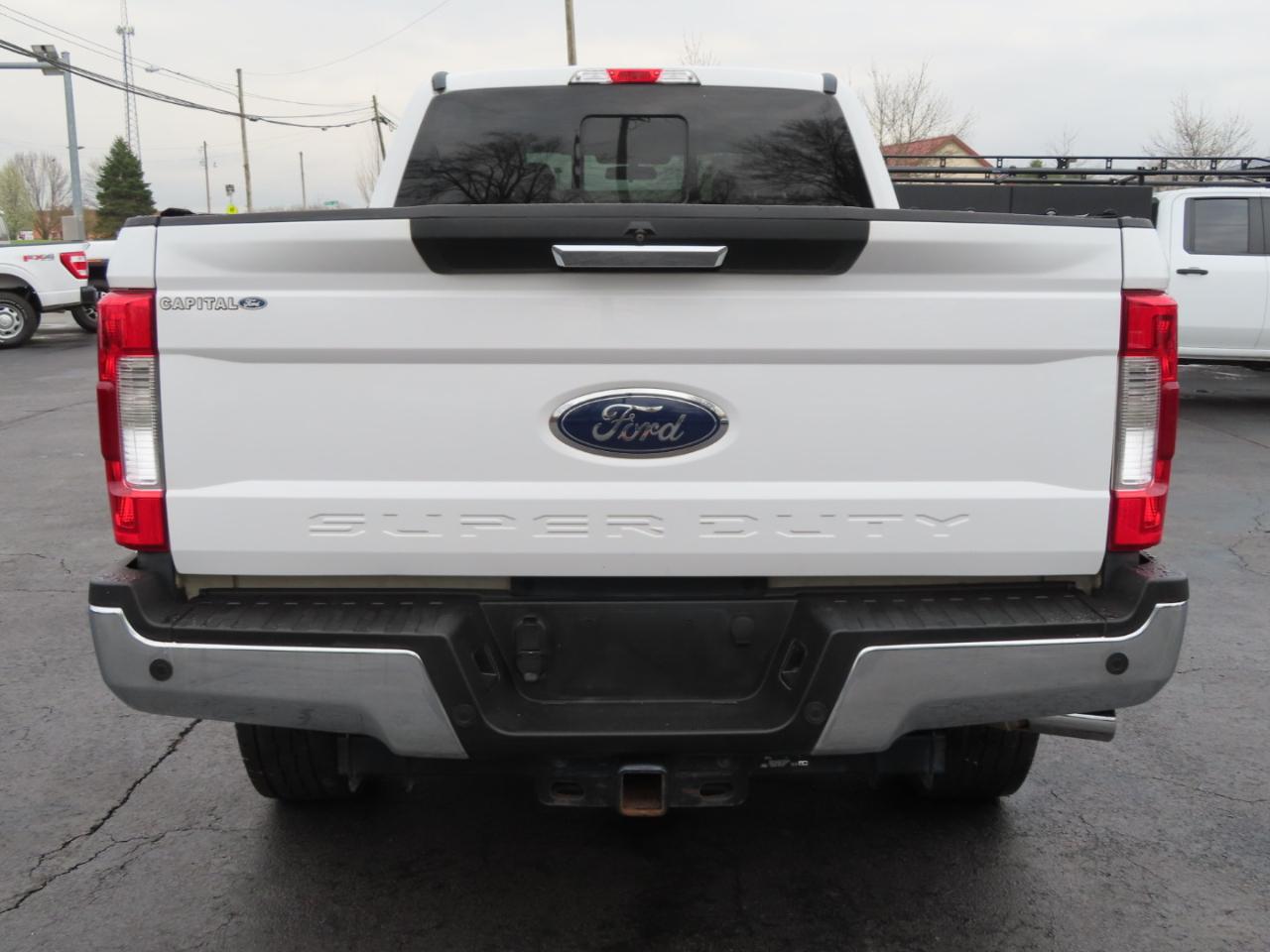 Ford Super Duty F-250 SRW XLT 4WD Crew Cab 6.75' Box 2018