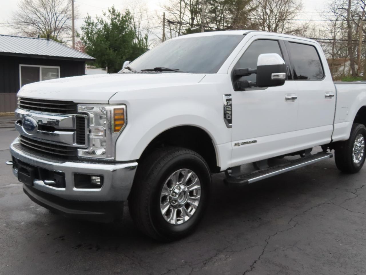 Ford Super Duty F-250 SRW XLT 4WD Crew Cab 6.75' Box 2018