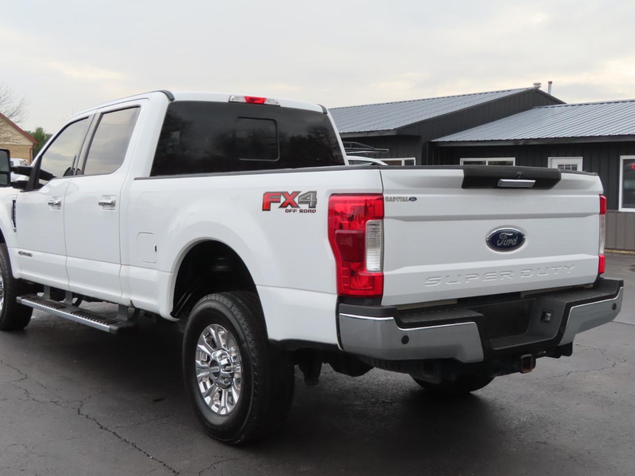 Ford Super Duty F-250 SRW XLT 4WD Crew Cab 6.75' Box 2018