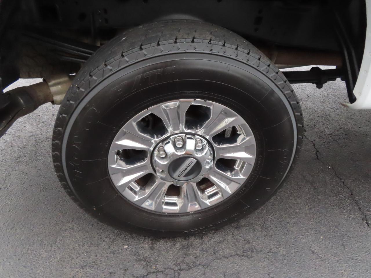 Ford Super Duty F-250 SRW XLT 4WD Crew Cab 6.75' Box 2018