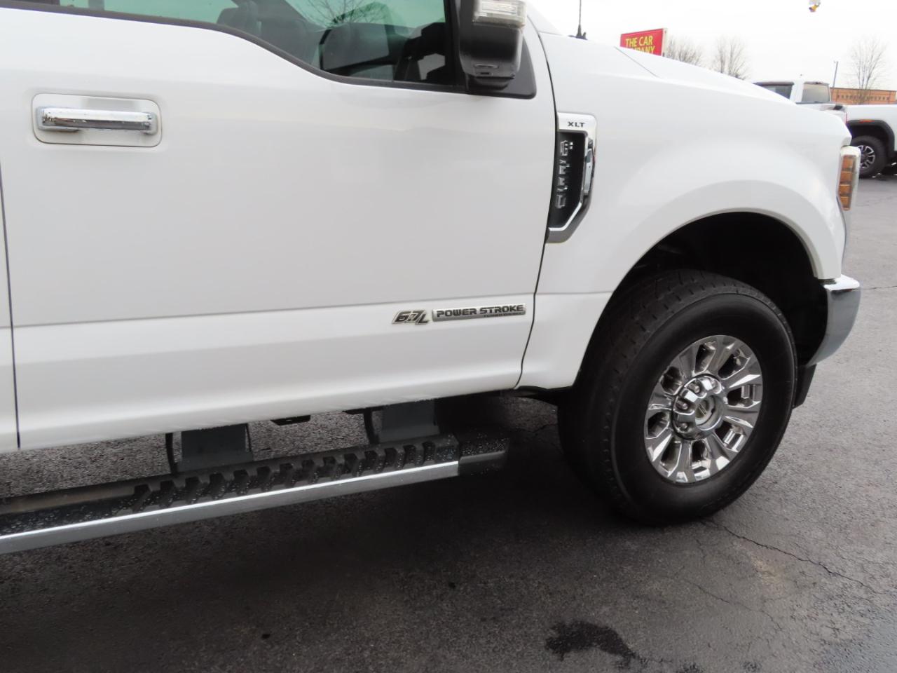 Ford Super Duty F-250 SRW XLT 4WD Crew Cab 6.75' Box 2018