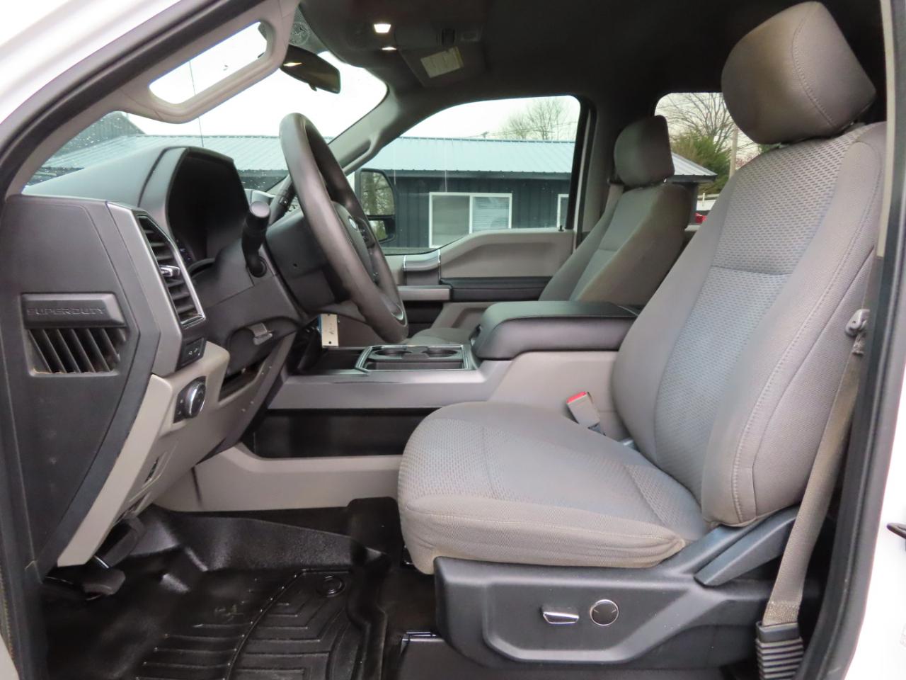 Ford Super Duty F-250 SRW XLT 4WD Crew Cab 6.75' Box 2018