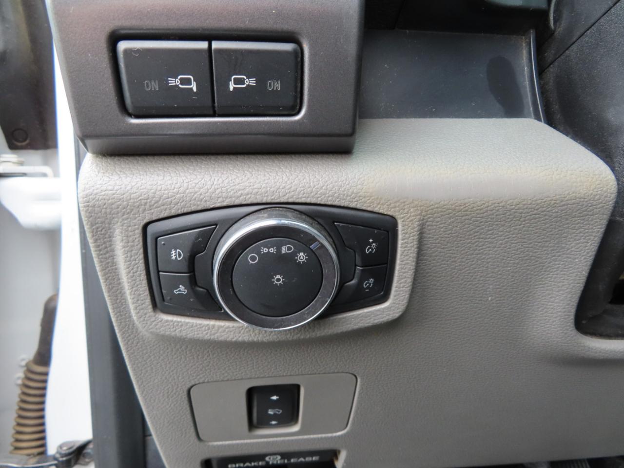 Ford Super Duty F-250 SRW XLT 4WD Crew Cab 6.75' Box 2018