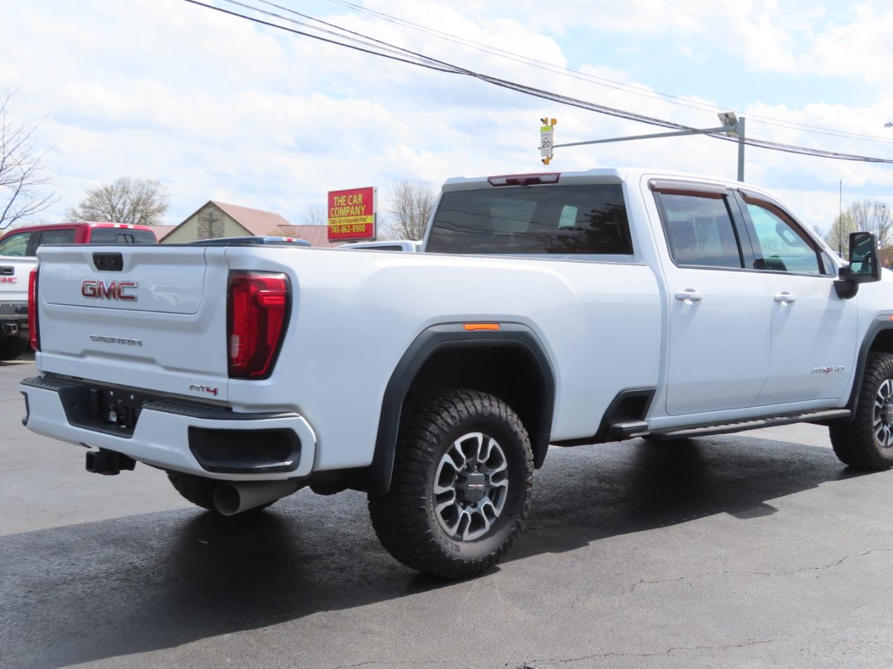 GMC Sierra 2500HD 4WD Crew Cab 172" AT4 2022