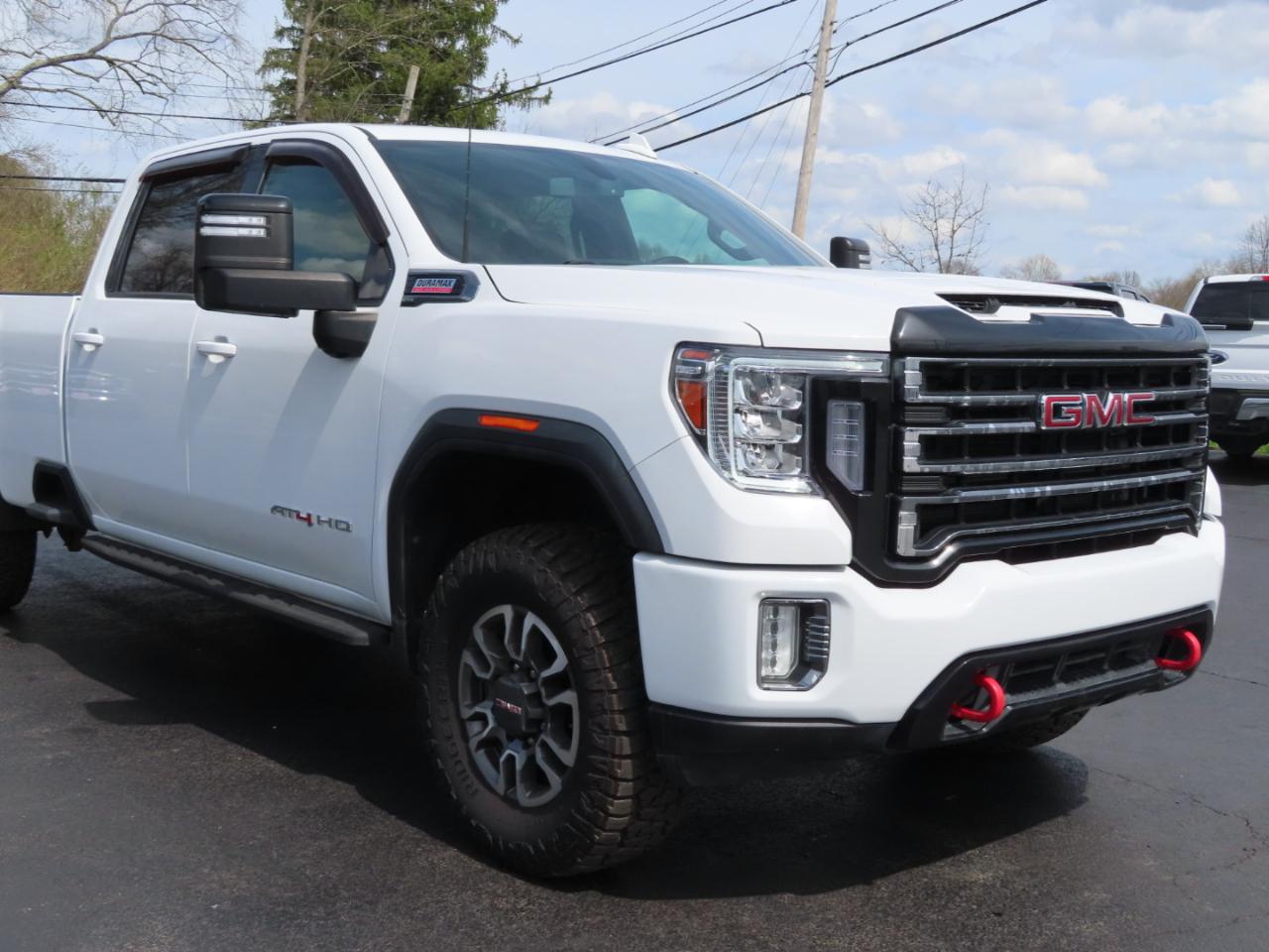 GMC Sierra 2500HD 4WD Crew Cab 172" AT4 2022