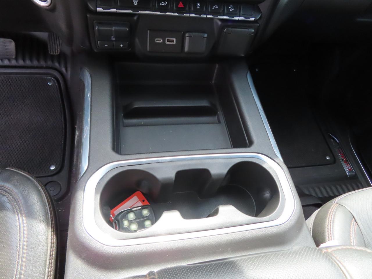 GMC Sierra 2500HD 4WD Crew Cab 172" AT4 2022