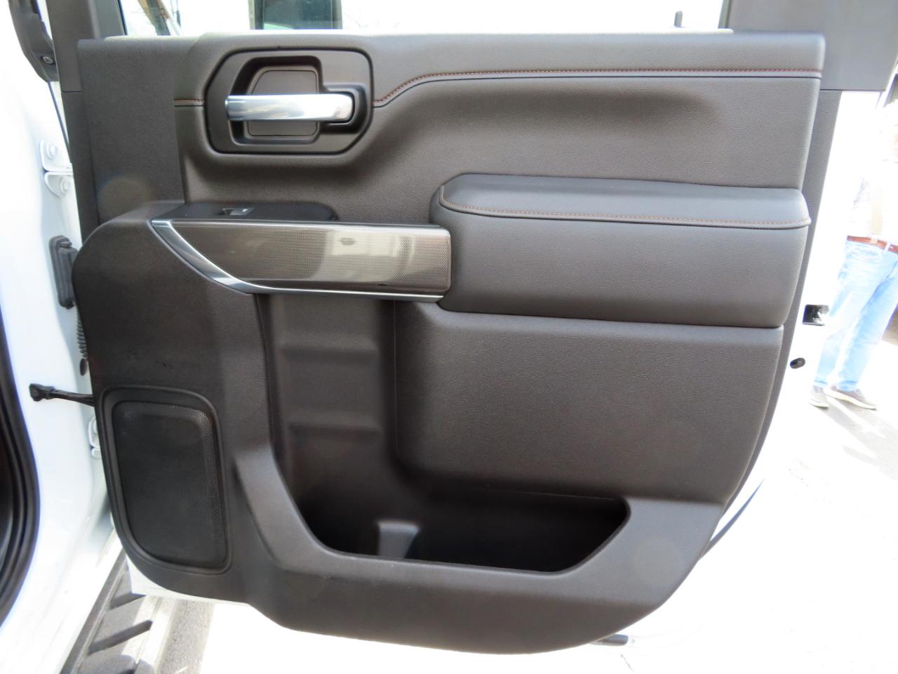 GMC Sierra 2500HD 4WD Crew Cab 172" AT4 2022