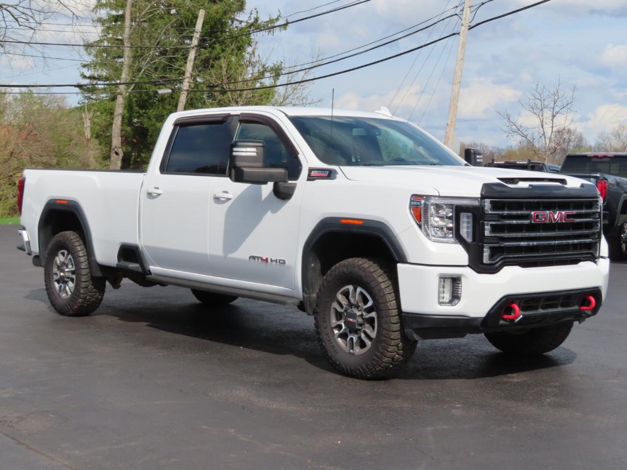 GMC Sierra 2500HD 4WD Crew Cab 172" AT4 2022