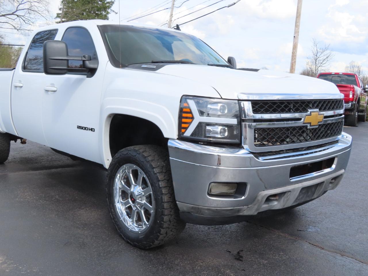 Chevrolet Silverado 2500HD 4WD Crew Cab 153.7" LTZ 2013