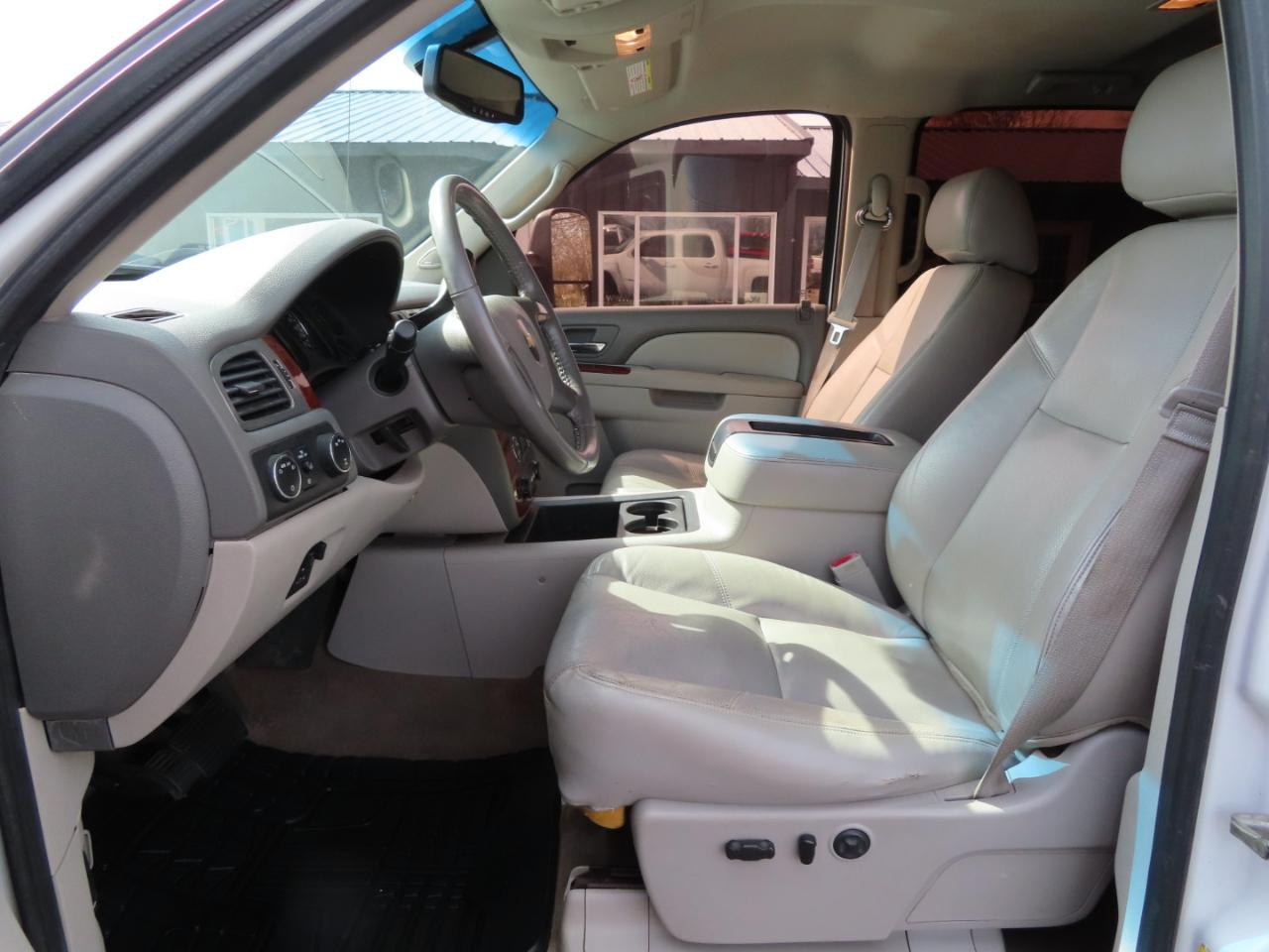 Chevrolet Silverado 2500HD 4WD Crew Cab 153.7" LTZ 2013