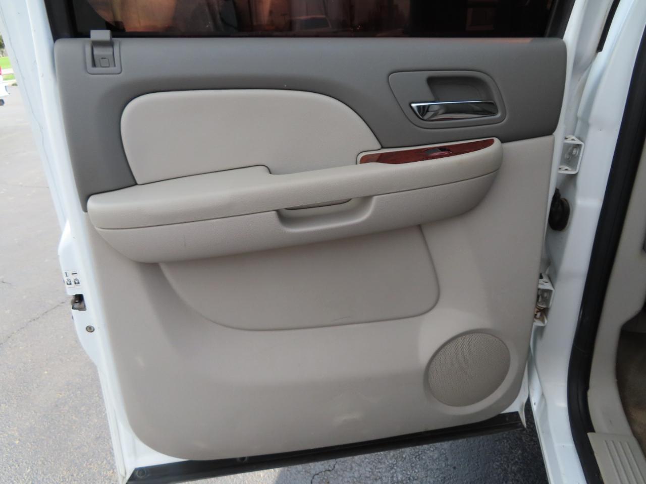 Chevrolet Silverado 2500HD 4WD Crew Cab 153.7" LTZ 2013