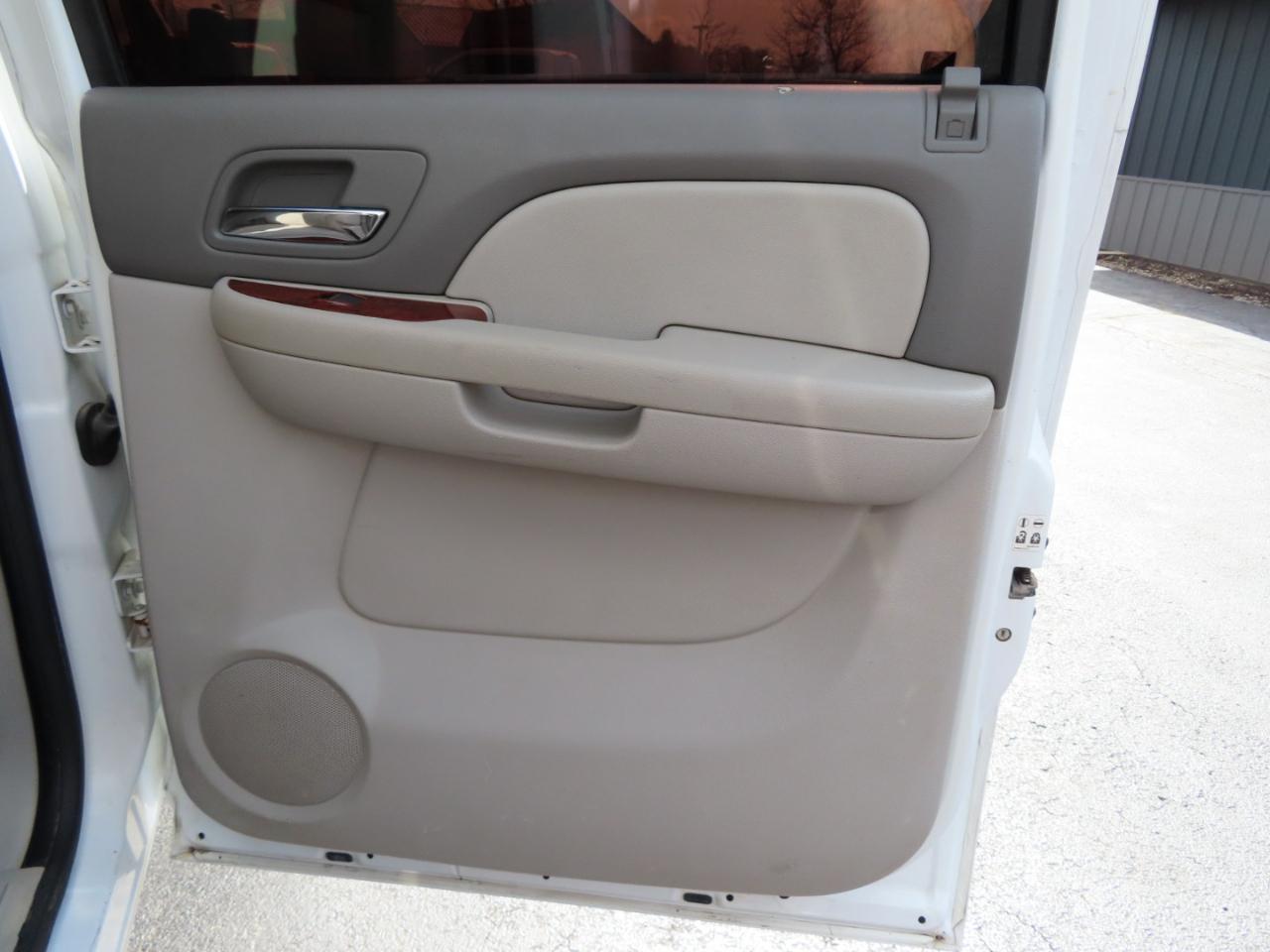 Chevrolet Silverado 2500HD 4WD Crew Cab 153.7" LTZ 2013