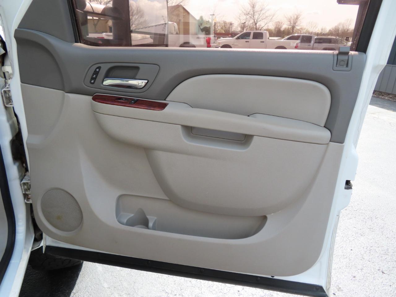 Chevrolet Silverado 2500HD 4WD Crew Cab 153.7" LTZ 2013