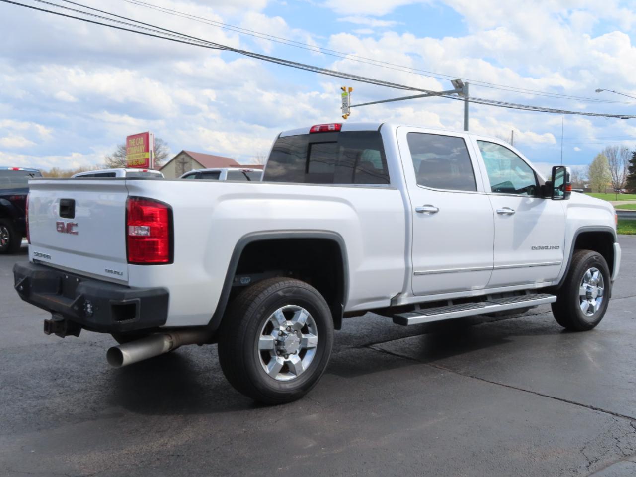 GMC Sierra 3500HD 4WD Crew Cab 153.7" Denali 2019