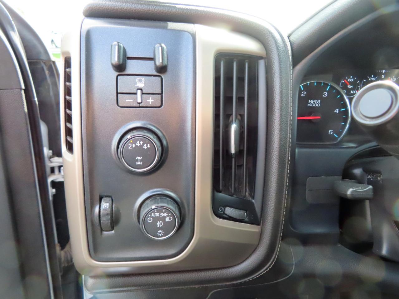 GMC Sierra 3500HD 4WD Crew Cab 153.7" Denali 2019