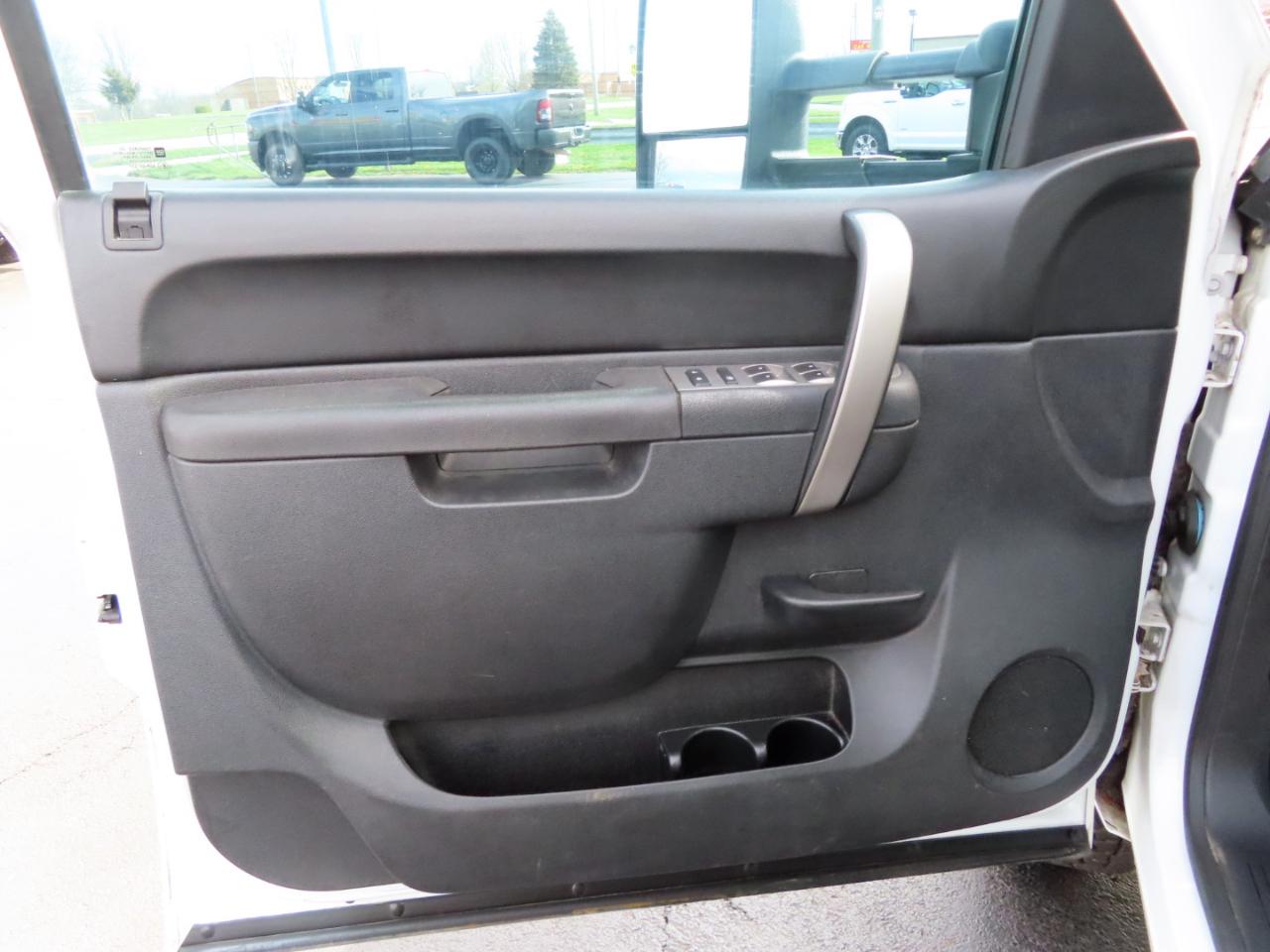 Chevrolet Silverado 2500HD 4WD Ext Cab 158.2" LT 2012