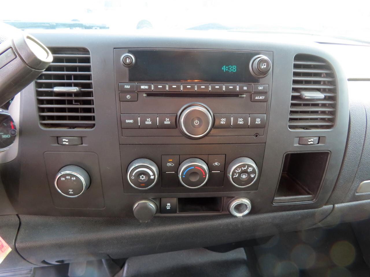 Chevrolet Silverado 2500HD 4WD Ext Cab 158.2" LT 2012