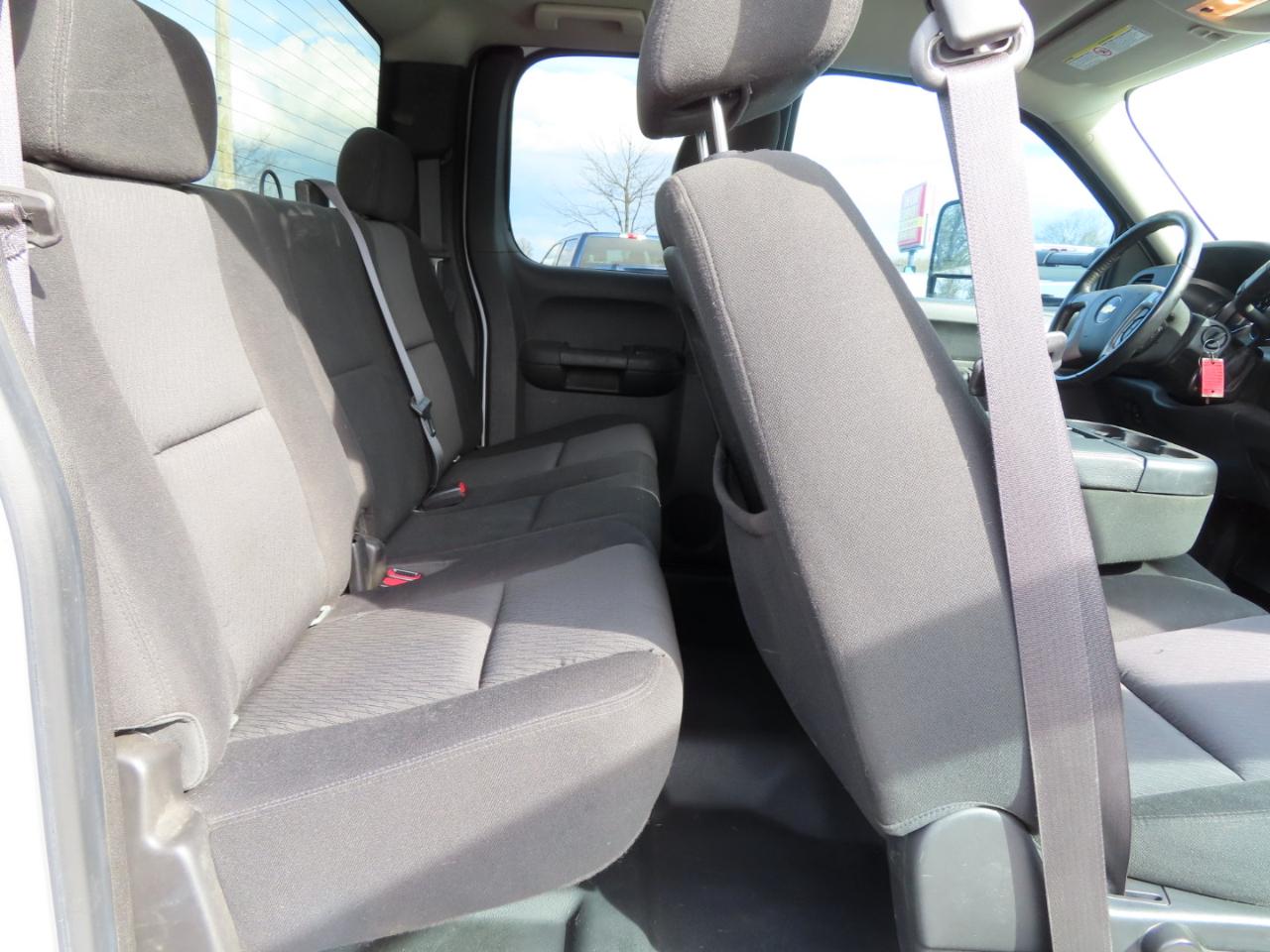 Chevrolet Silverado 2500HD 4WD Ext Cab 158.2" LT 2012