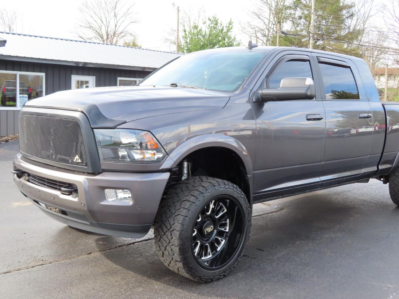 RAM 2500 Big Horn 4x4 Mega Cab 6'4" Box 2018