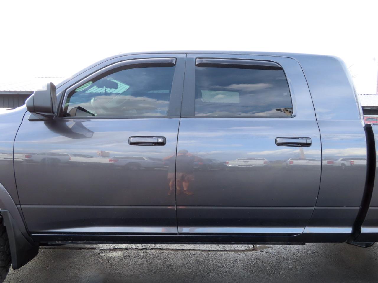 RAM 2500 Big Horn 4x4 Mega Cab 6'4" Box 2018