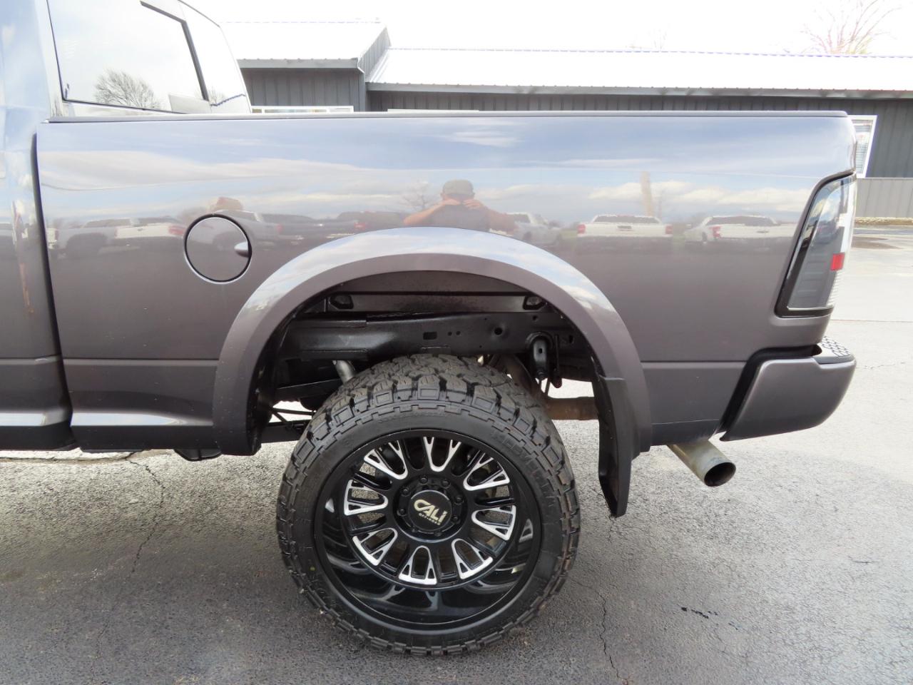 RAM 2500 Big Horn 4x4 Mega Cab 6'4" Box 2018