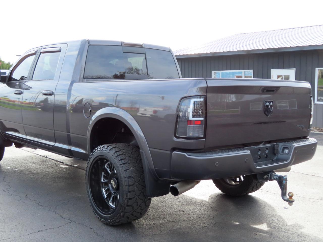 RAM 2500 Big Horn 4x4 Mega Cab 6'4" Box 2018