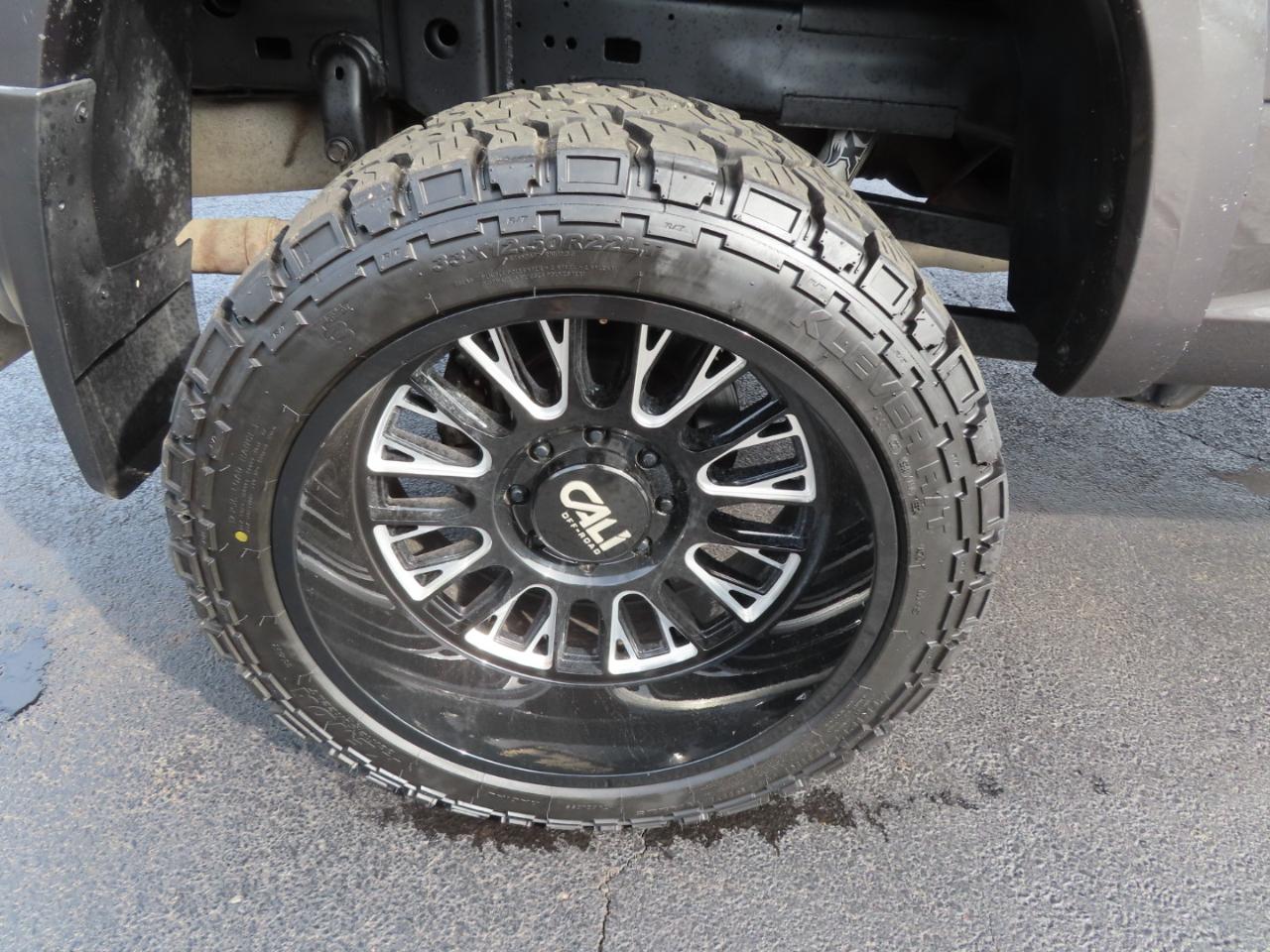 RAM 2500 Big Horn 4x4 Mega Cab 6'4" Box 2018