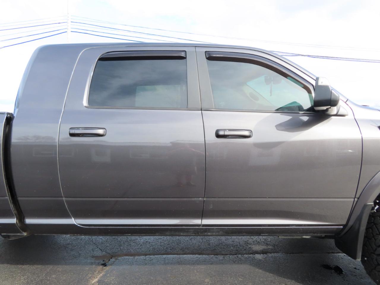 RAM 2500 Big Horn 4x4 Mega Cab 6'4" Box 2018