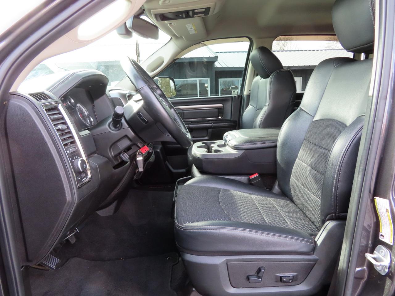 RAM 2500 Big Horn 4x4 Mega Cab 6'4" Box 2018