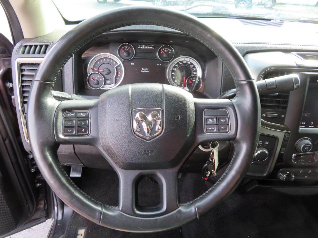 RAM 2500 Big Horn 4x4 Mega Cab 6'4" Box 2018