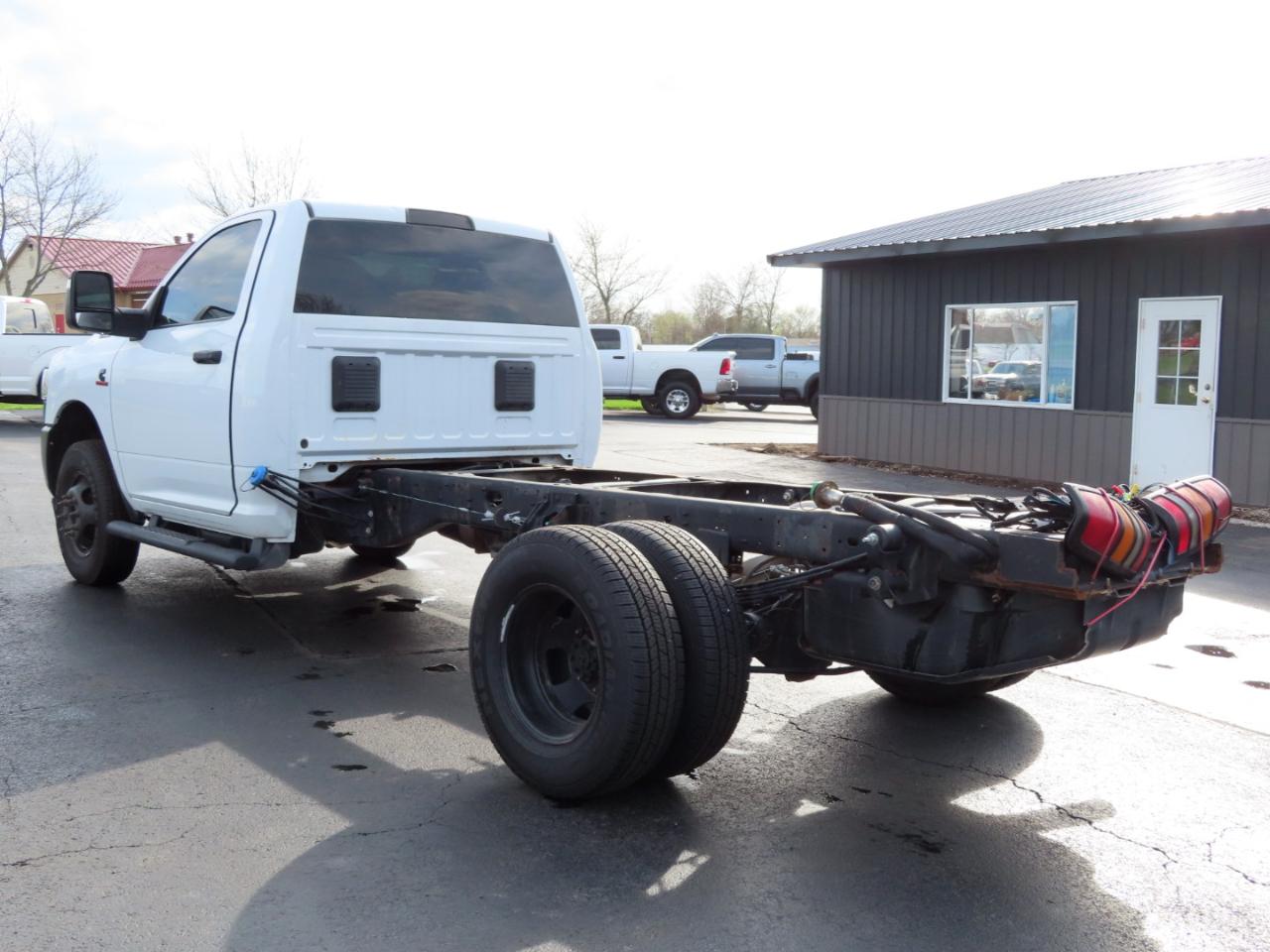 RAM 3500 Chassis Cab Tradesman 4WD Reg Cab 84" CA 167.5" WB 2024