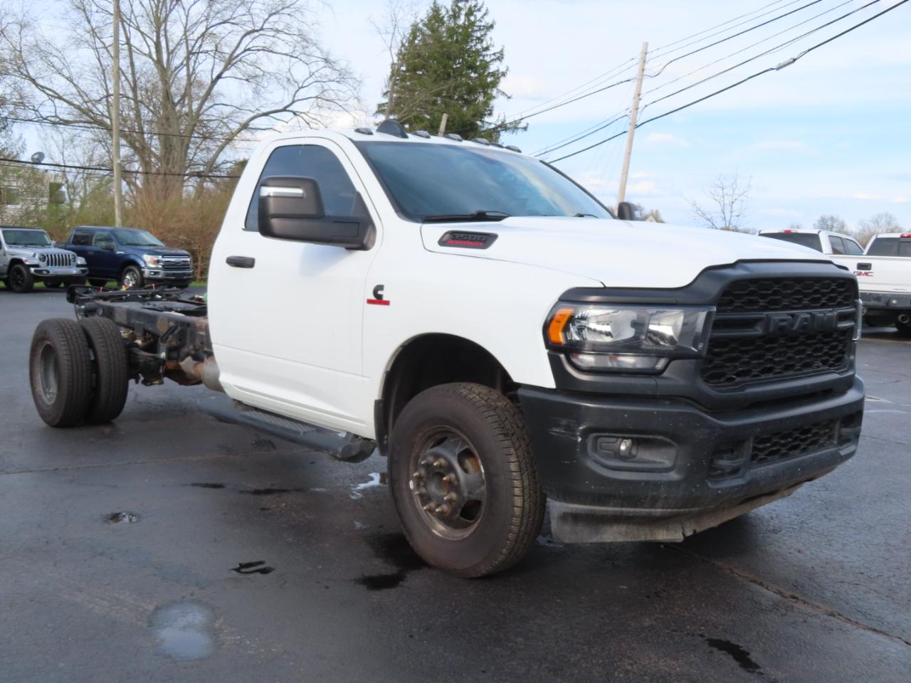 RAM 3500 Chassis Cab Tradesman 4WD Reg Cab 84" CA 167.5" WB 2024