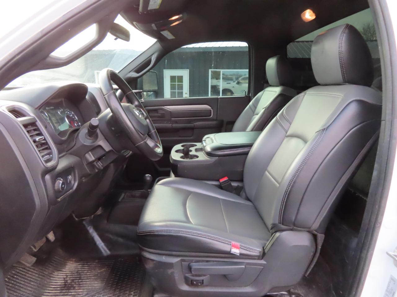 RAM 3500 Chassis Cab Tradesman 4WD Reg Cab 84" CA 167.5" WB 2024