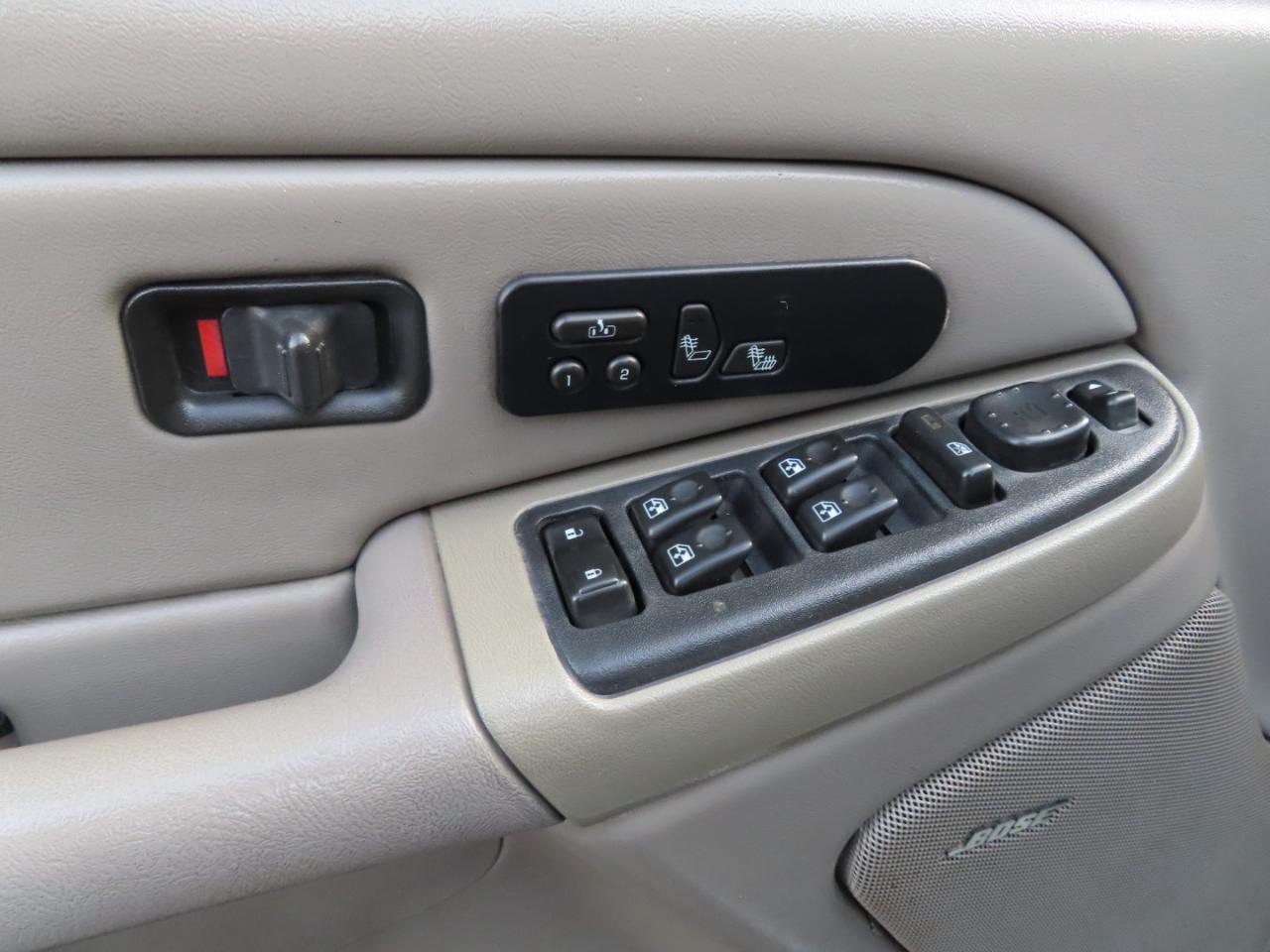 Chevrolet Silverado 2500HD Crew Cab 153" WB 4WD LT 2005