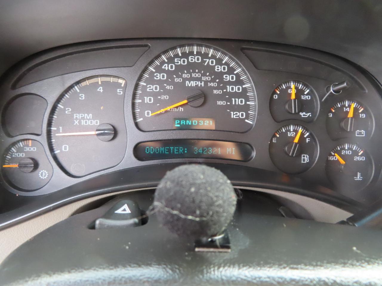 Chevrolet Silverado 2500HD Crew Cab 153" WB 4WD LT 2005