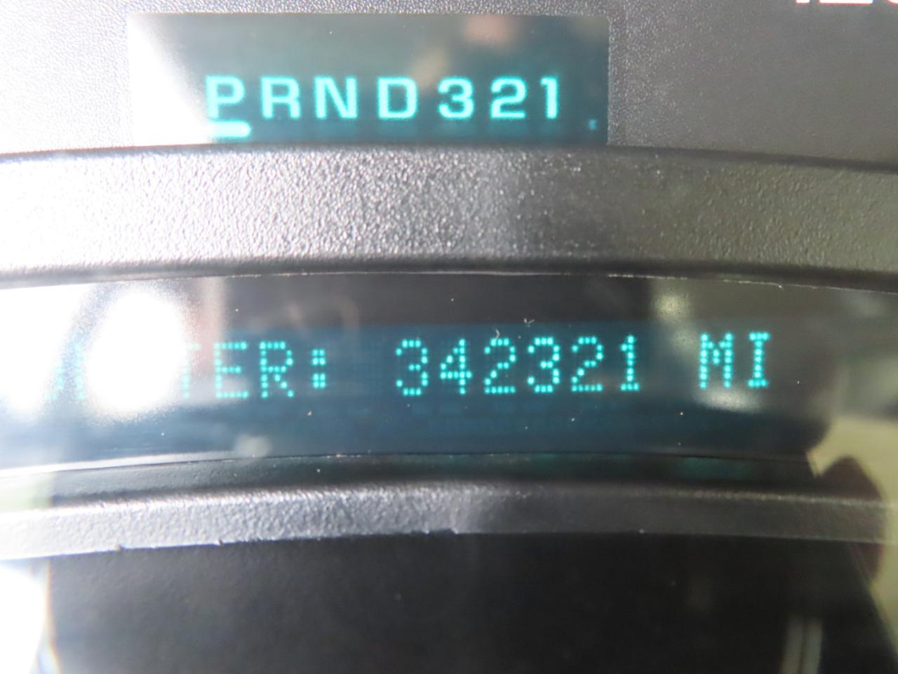 Chevrolet Silverado 2500HD Crew Cab 153" WB 4WD LT 2005