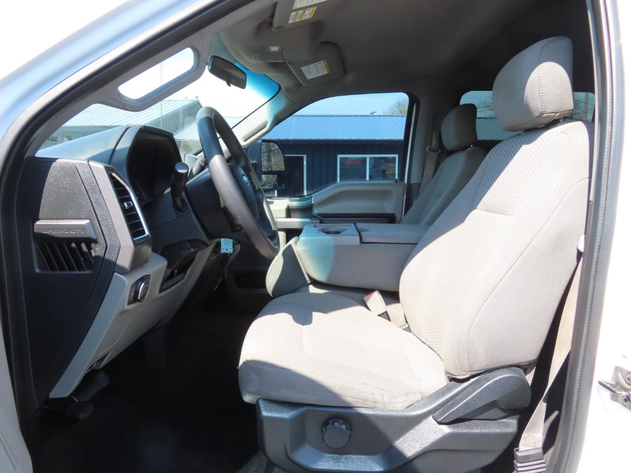 Ford Super Duty F-250 SRW XLT 4WD Crew Cab 8' Box 2018