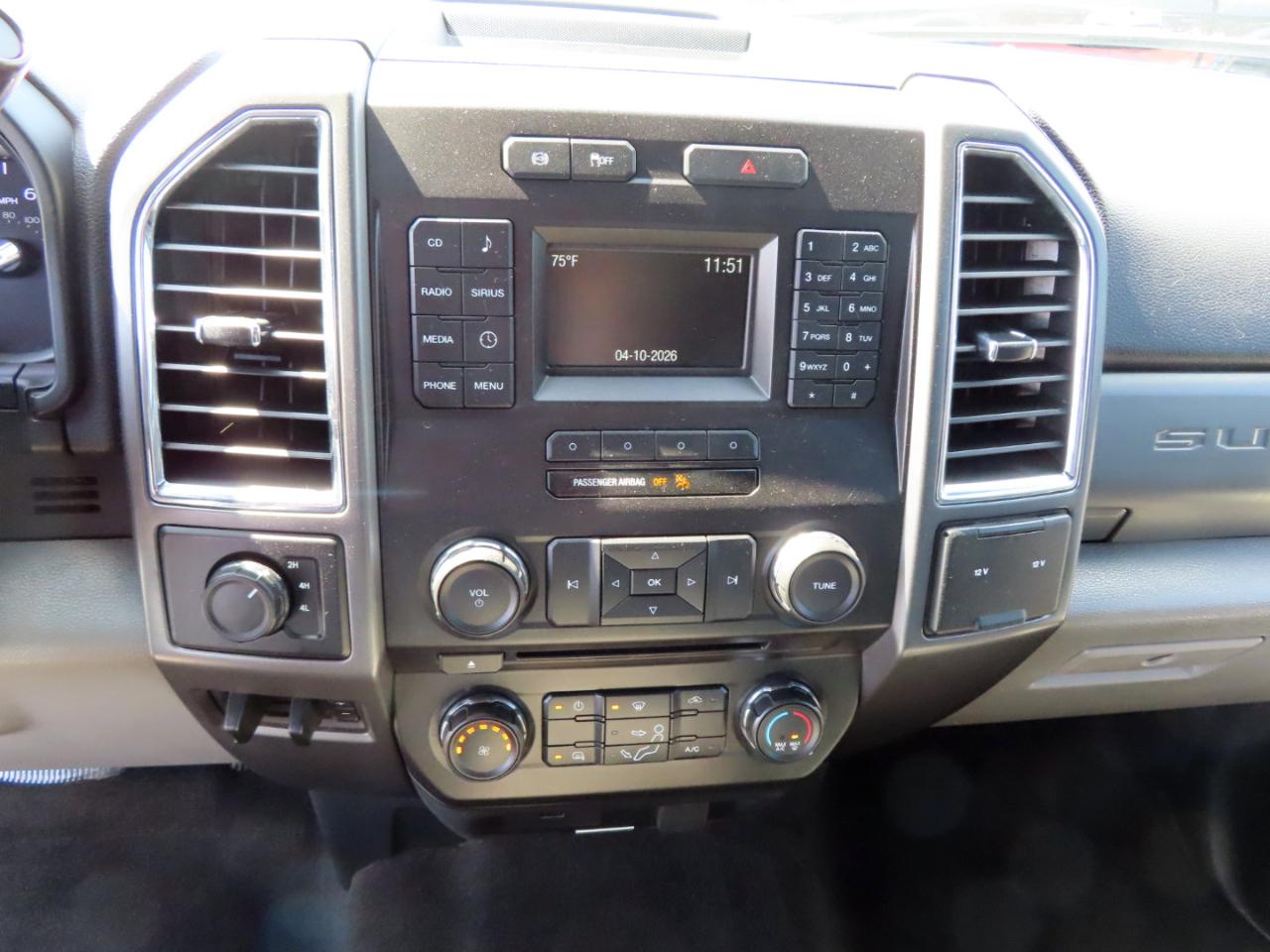 Ford Super Duty F-250 SRW XLT 4WD Crew Cab 8' Box 2018