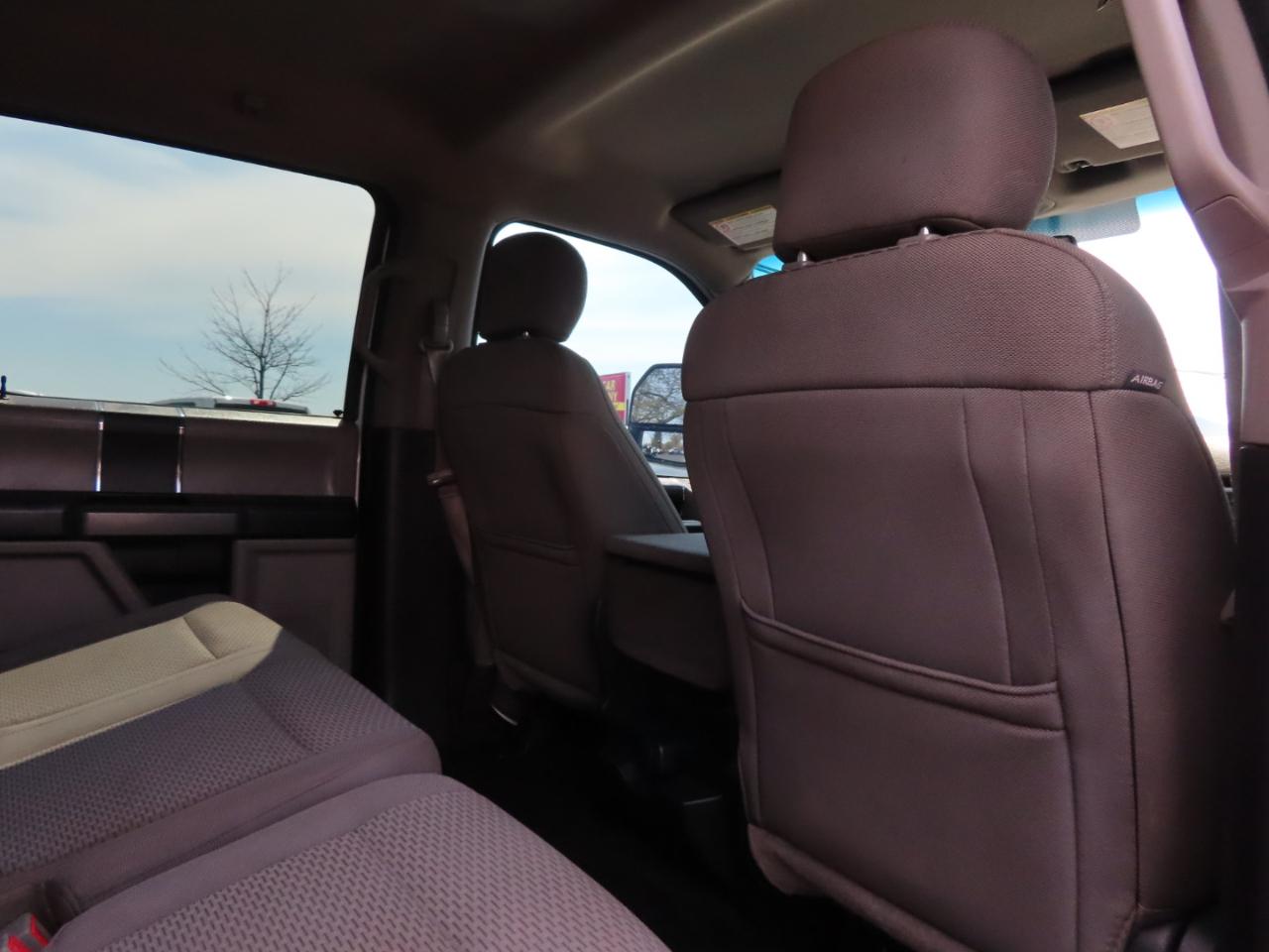 Ford Super Duty F-250 SRW XLT 4WD Crew Cab 8' Box 2018