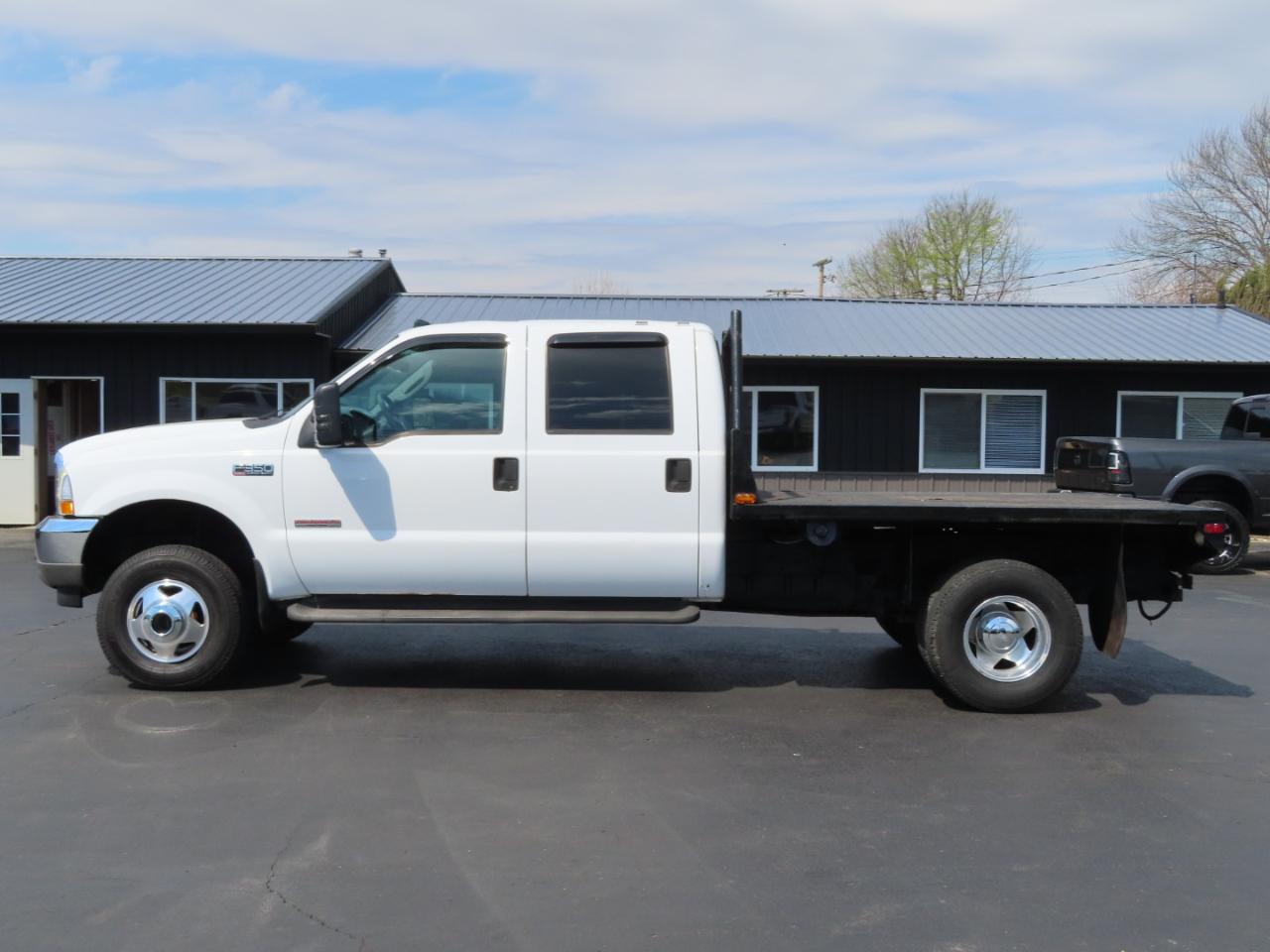 Ford Super Duty F-350 DRW Crew Cab 172" Lariat 4WD 2003