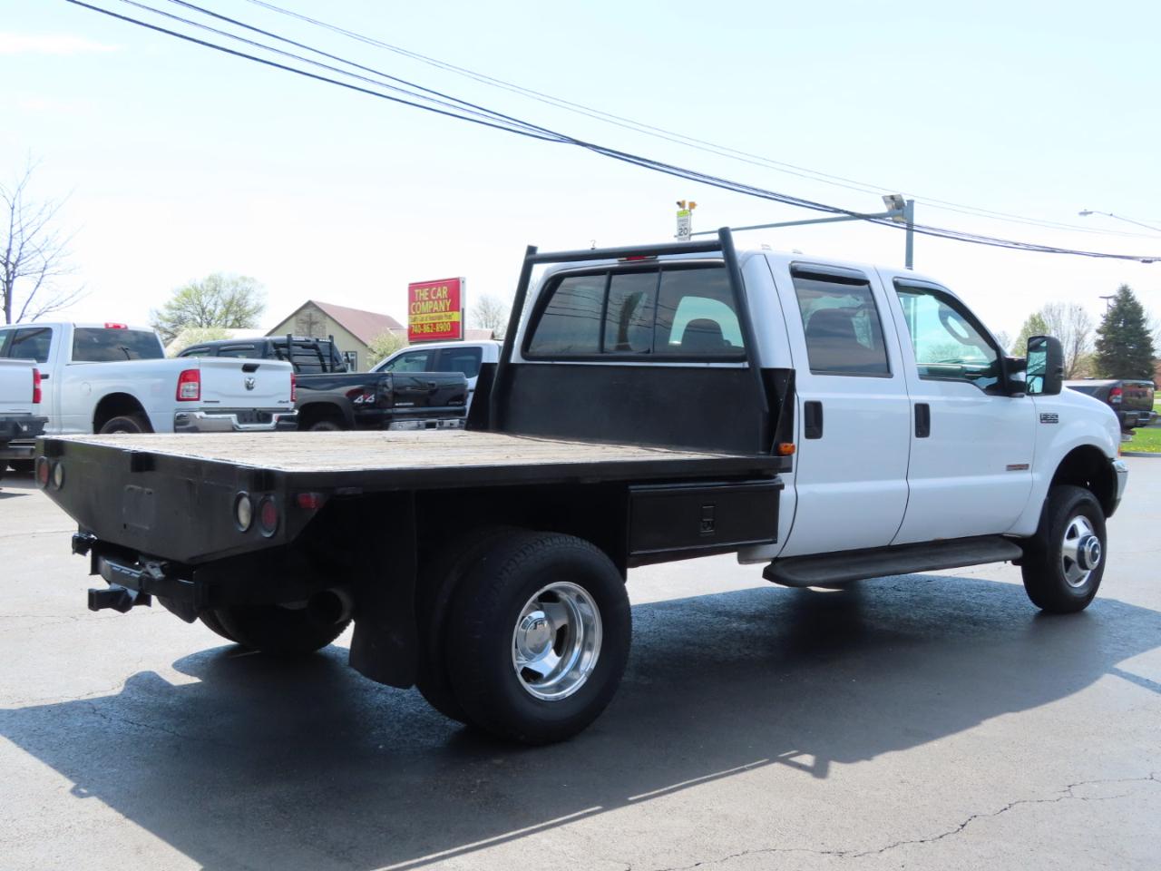Ford Super Duty F-350 DRW Crew Cab 172" Lariat 4WD 2003