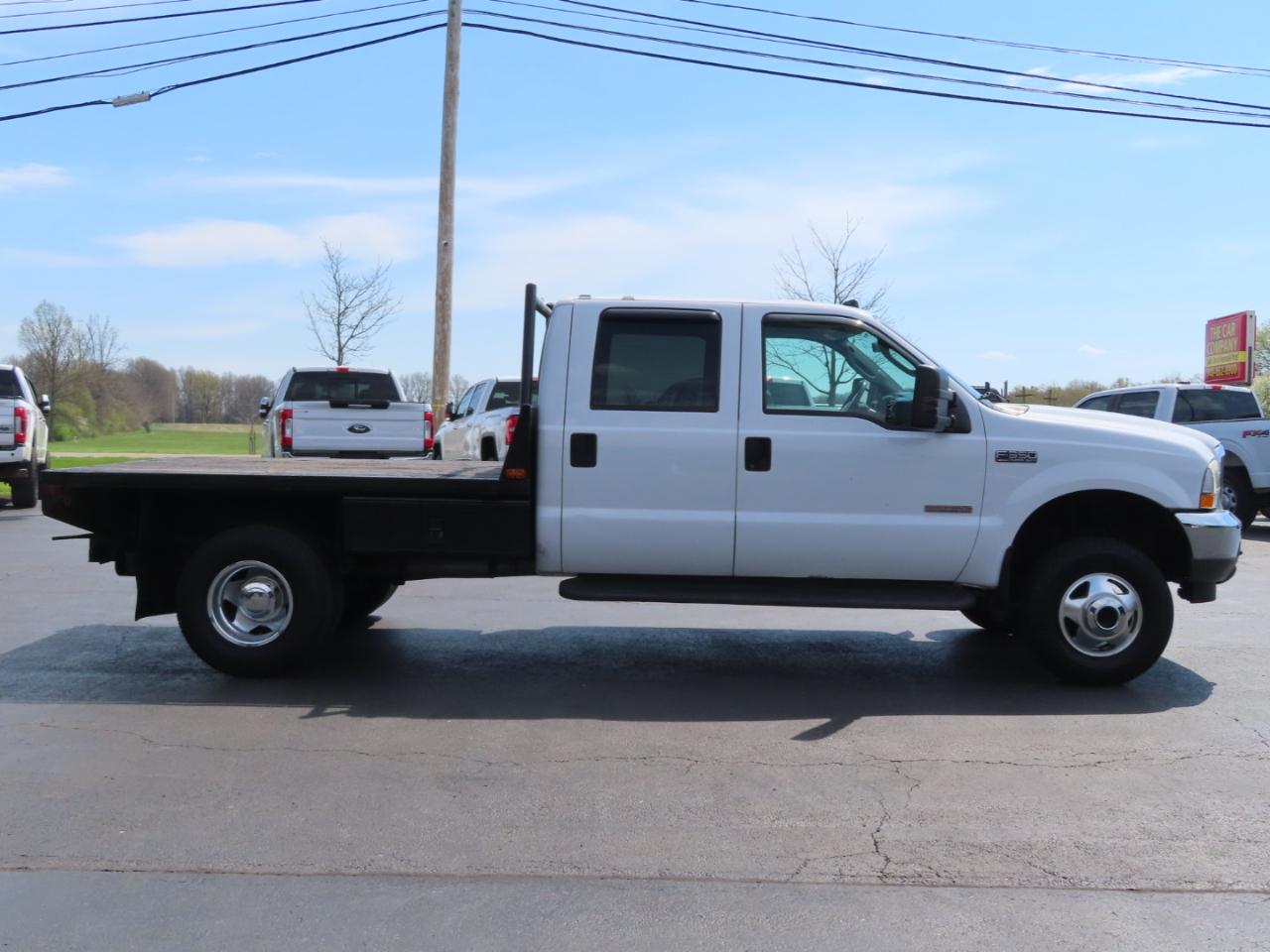 Ford Super Duty F-350 DRW Crew Cab 172" Lariat 4WD 2003
